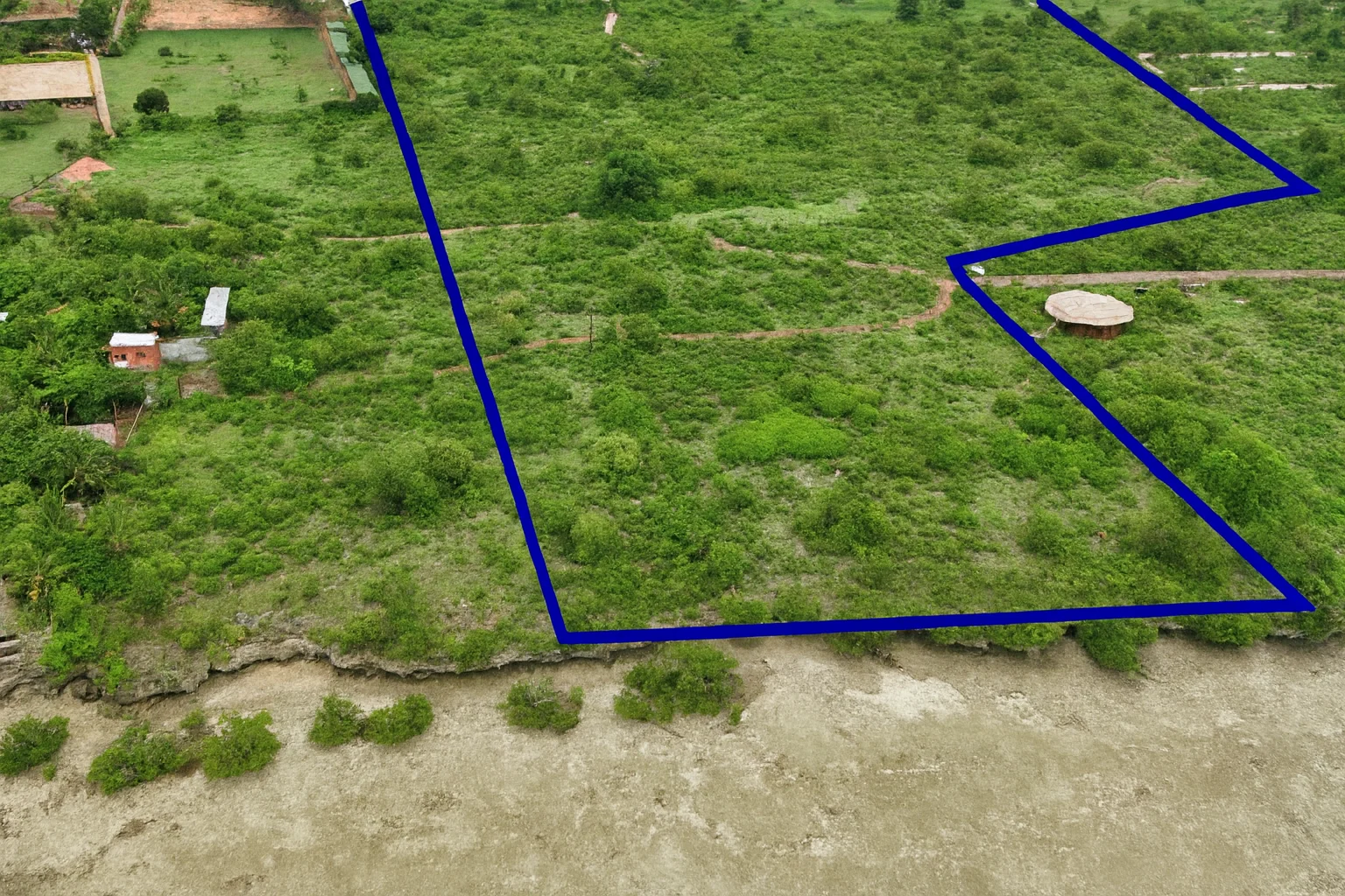 Beach Front Plot for Sale in Kidoti, Zanzibar (exclusive) - Image 1